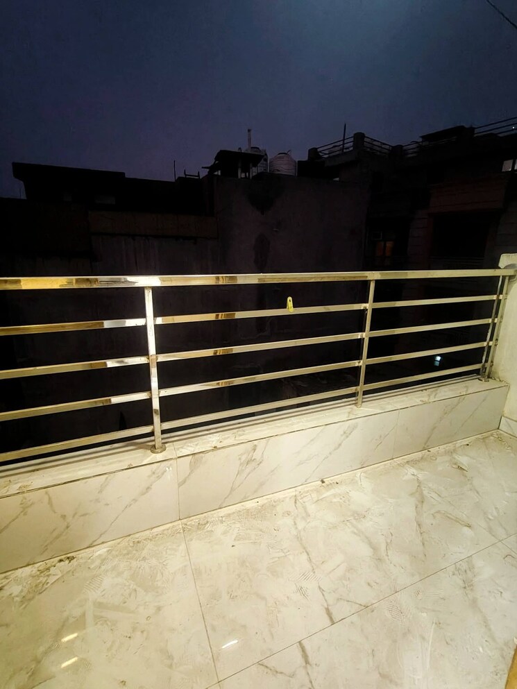 Balcony, saket 1 Bedroom 800 Sq.Ft. Builder Floor In Saket Delhi 9704375