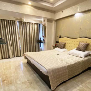 Bedroom in 1 BHK Apartment at Jogeshwari West – for Sale