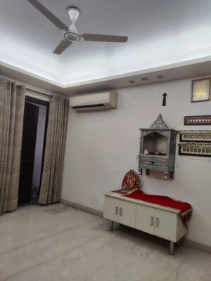 Living Room in 4 BHK Builder Floor at Nehru Enclave – for Rent