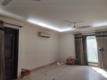 4 BHK Builder Floor For Rent in Nehru Enclave