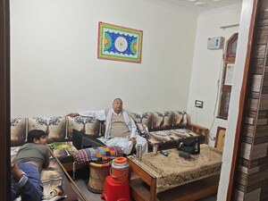 Bedroom in 3 BHK Independent House at Asha Apartment, Old Chungi – for Sale