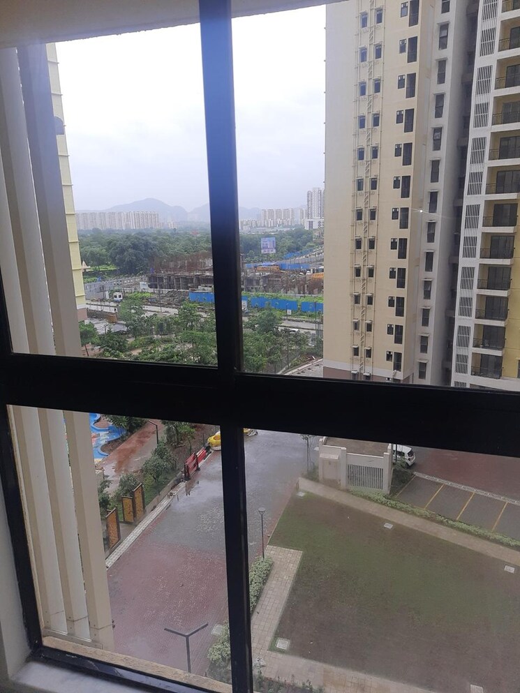 Balcony, runwal-gardens-phase-2 1 Bedroom 353 Sq.Ft. Apartment In Dombivli East Thane 9704422