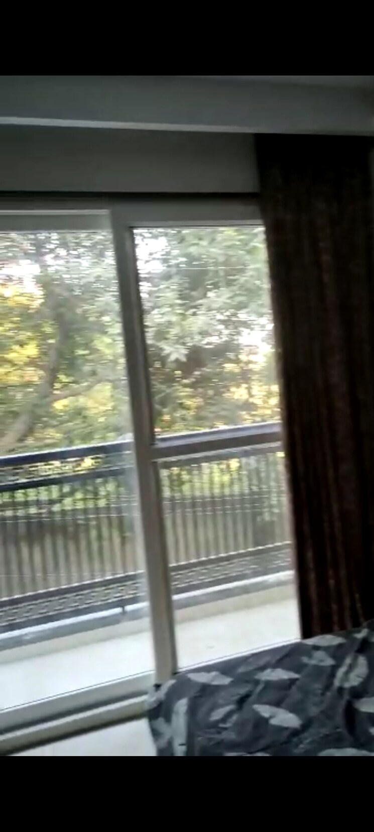 Balcony, chittaranjan park 3 Bedroom 160 Sq.Yd. Builder Floor In Chittaranjan Park Delhi 9704428