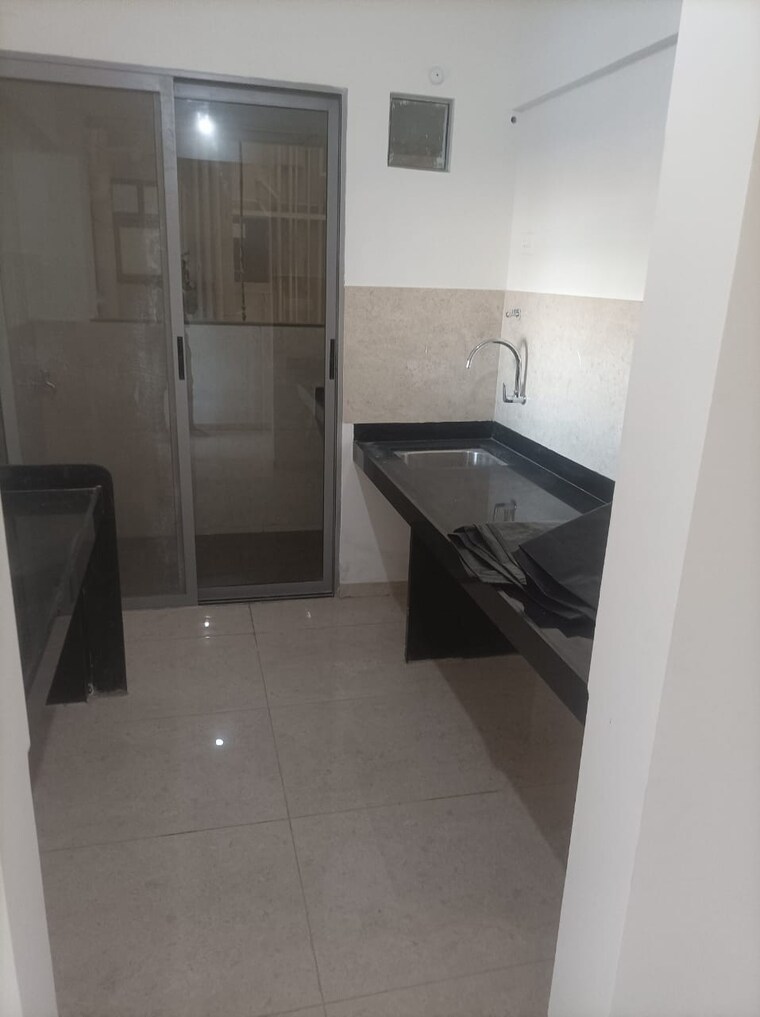 Kitchen, kohinoor-kaleido 2 Bedroom 750 Sq.Ft. Apartment In Kharadi Pune 9704438