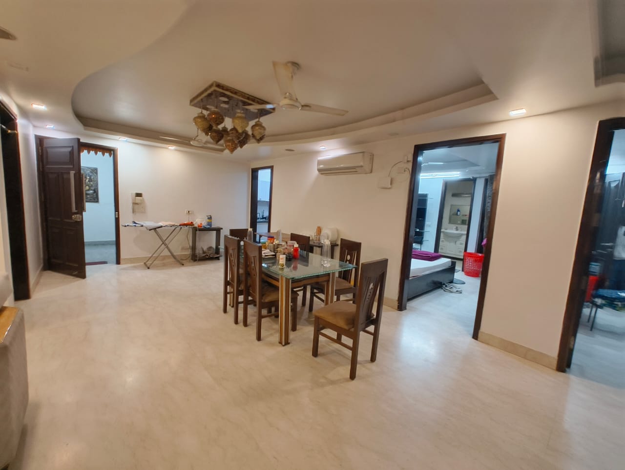4 BHK + Pooja Room,Servant Room Builder Floor For Rent in Kalkaji 