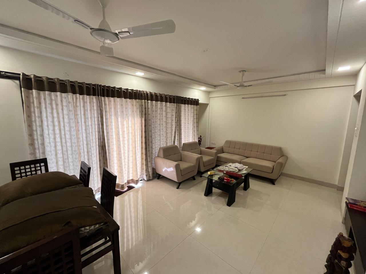 Team Area in 2 BHK Apartment at Regency Orion, Baner – for Rent
