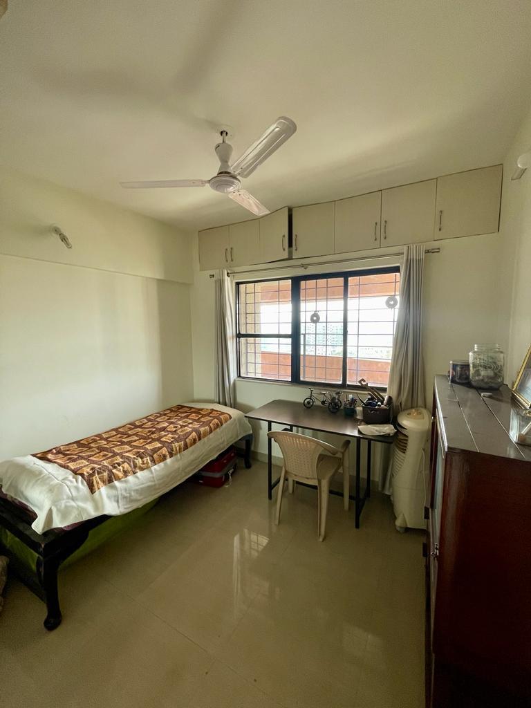 Bedroom in 3 BHK Apartment at Kumar Papillon, Pashan Gaon – for Rent