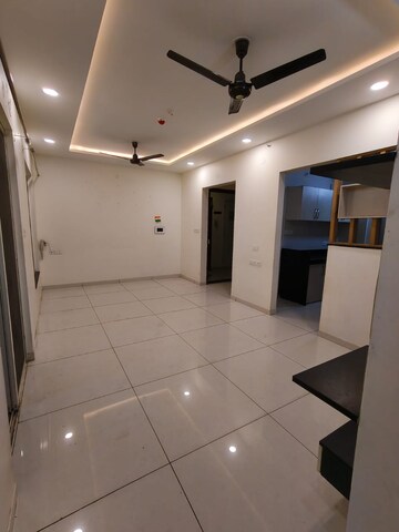 Room in 3 BHK Apartment at Vilas Javdekar Yashwin Encore, Wakad – for Rent