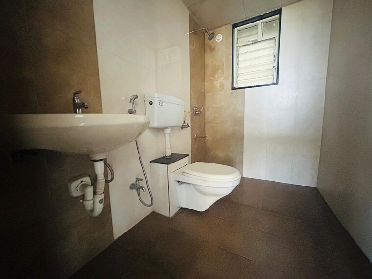 Bathroom, paranjape-madhukosh-phase-iii 2 Bedroom 900 Sq.Ft. Apartment In Dhayari Pune 9704508