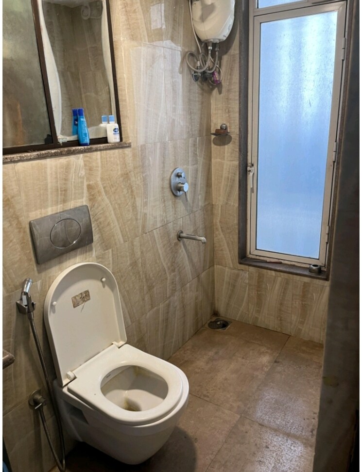 Bathroom, lodha-amara-new-tower 2 Bedroom 672 Sq.Ft. Apartment In Kolshet Road Thane 9704499