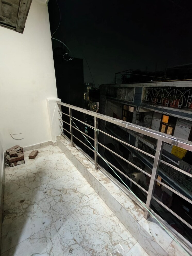 Balcony, saket 2 Bedroom 800 Sq.Ft. Builder Floor In Saket Delhi 9704502