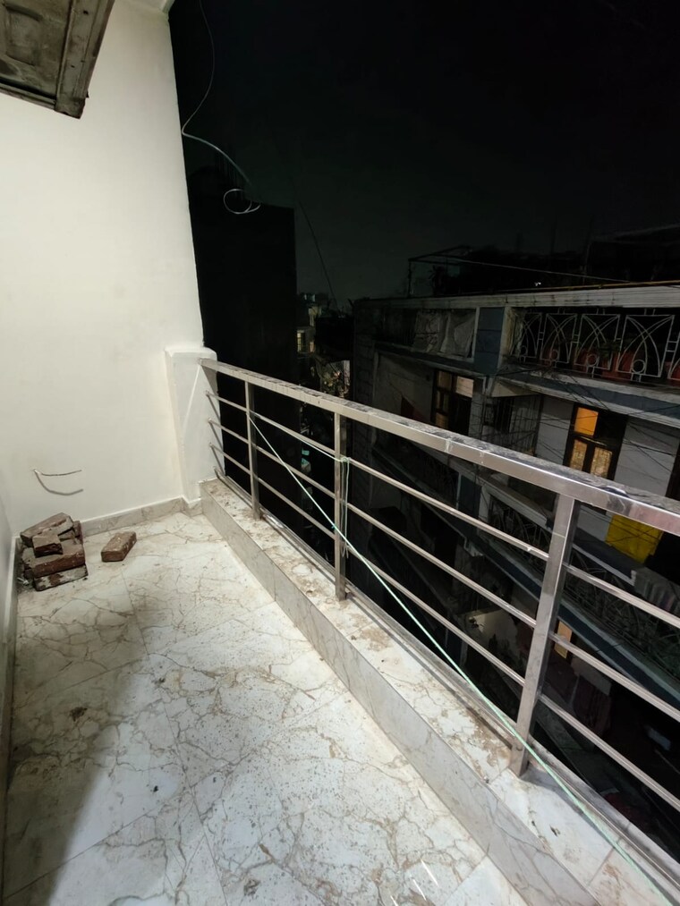 Balcony, saket 2 Bedroom 800 Sq.Ft. Builder Floor In Saket Delhi 9704502