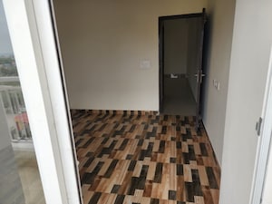 Staircase in 3.5 BHK Apartment at Raj Nagar Extension – for Rent