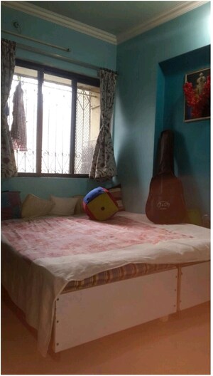 Bedroom in 2 BHK Apartment at Cosmos Park, Ghodbunder Road – for Rent