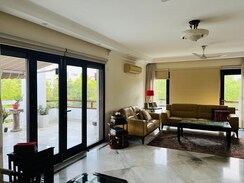 4 BHK + Servant Room Builder Floor For Sale in Panchsheel Park