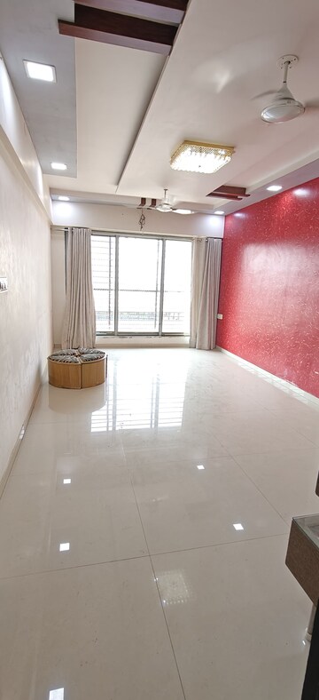 3 BHK Apartment For Rent in Malad West