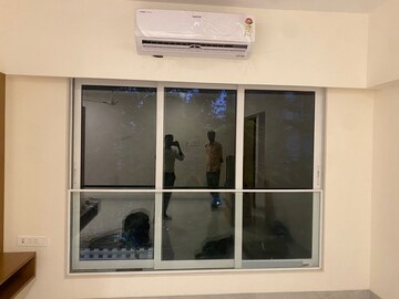 Bedroom in 2 BHK Apartment at Elegant Navratnamala CHS, Santacruz East – for Rent