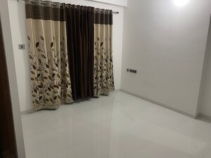 Room in 2 BHK Apartment at Wadgaon Sheri – for Rent