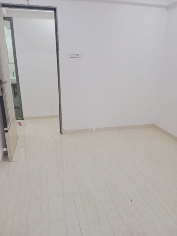 Room in 2 BHK Apartment at Neminath Palace, Santacruz East – for Rent