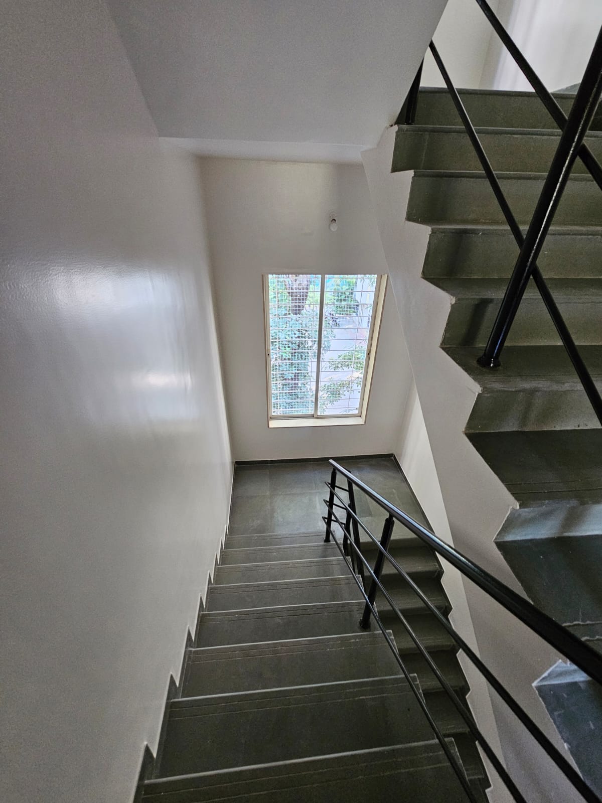 Staircase in 5 BHK Villa at Someshwarwadi – for Rent