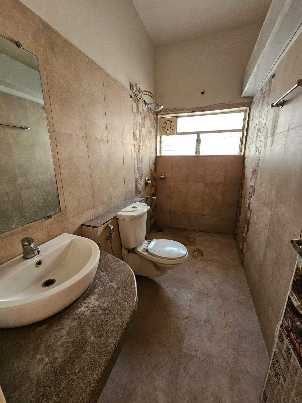 Bathroom, someshwarwadi 5 Bedroom 2200 Sq.Ft. Villa In Someshwarwadi Pune 9704594