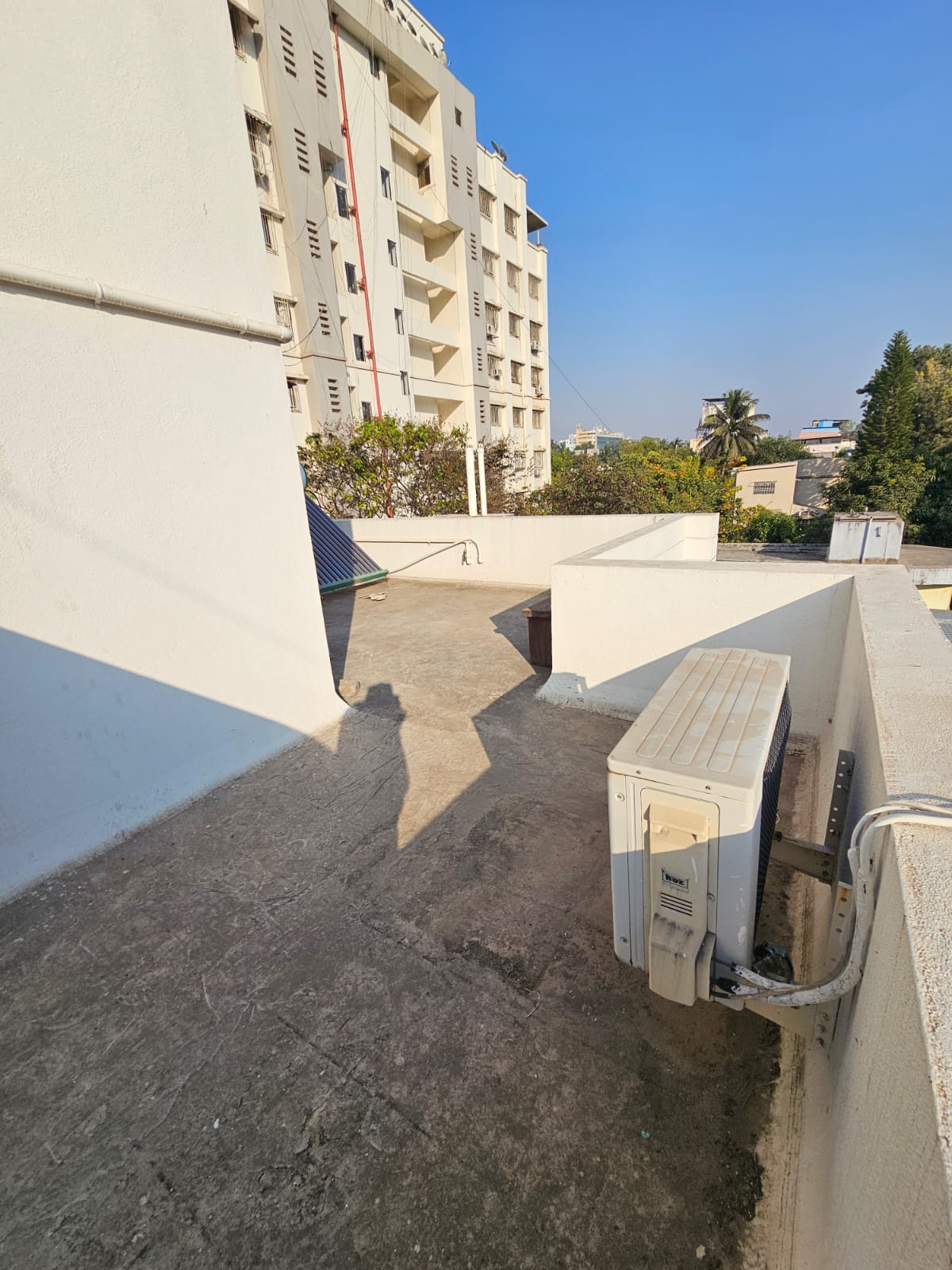 Team Area in 5 BHK Villa at Someshwarwadi – for Rent