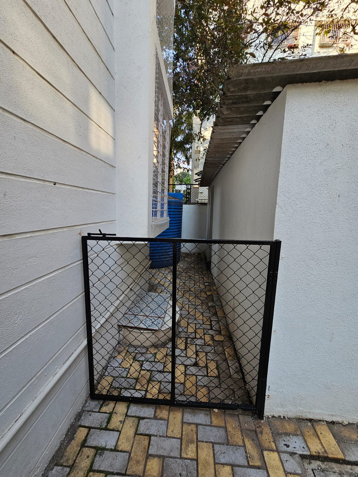 Balcony in 5 BHK Villa at Someshwarwadi – for Rent