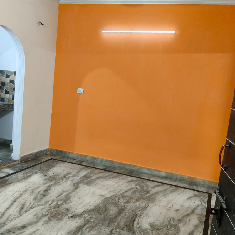 1 BHK + Servant Room Builder Floor For Rent in Chattarpur