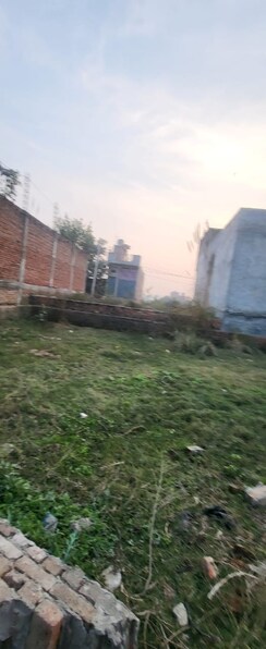 Plot For Sale in Sector 26