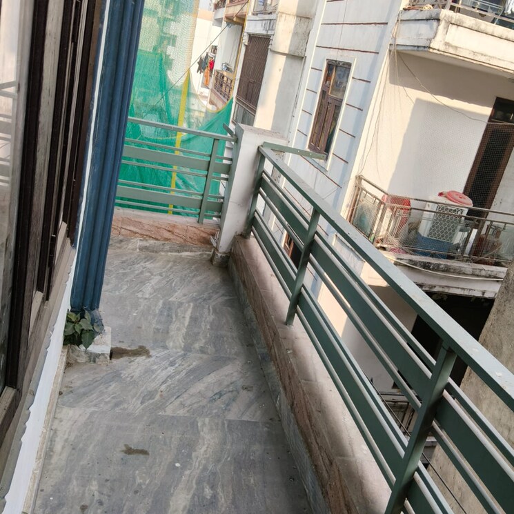 Balcony, chattarpur 1 Bedroom 550 Sq.Ft. Builder Floor In Chattarpur Delhi 9704618