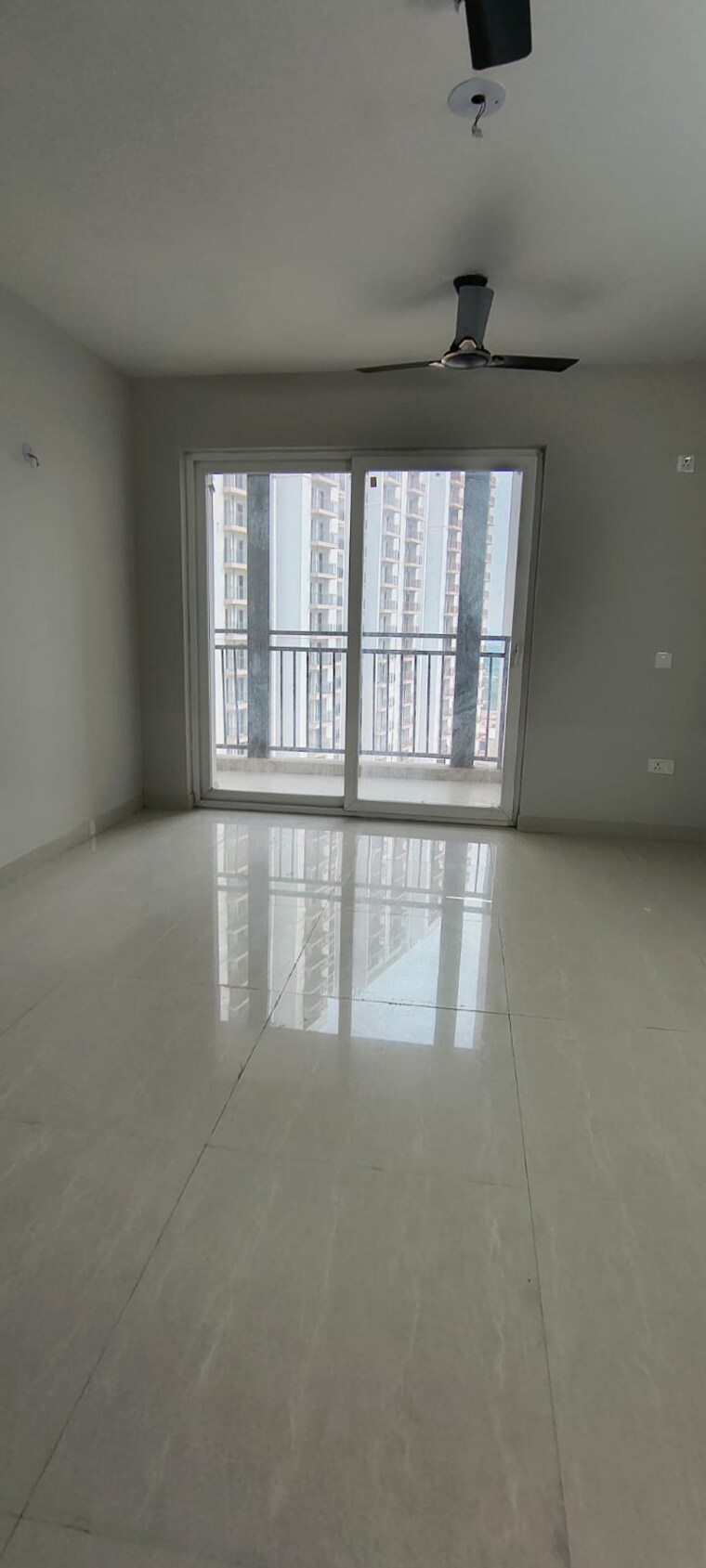 Room, eldeco-live-by-the-greens 3 Bedroom 1404 Sq.Ft. Apartment In Sector 150 Noida 9704635