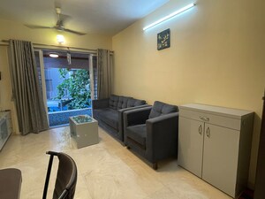 2 BHK Apartment For Rent in Sumit Artista, Santacruz East