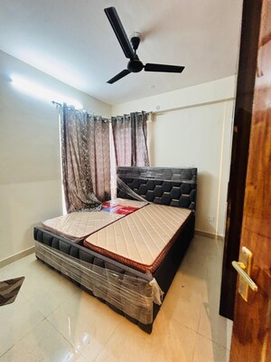 Bedroom in 2 BHK Apartment at Signature Global Prime, Sector 63a – for Rent