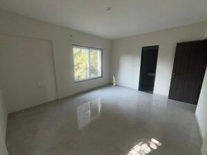 Room in 3 BHK Apartment at Swojas Suman, Law College Road – for Sale