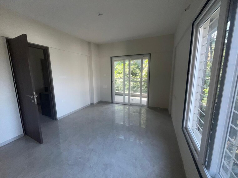 Room, swojas-suman 3 Bedroom 1905 Sq.Ft. Apartment In Law College Road Pune 9704682