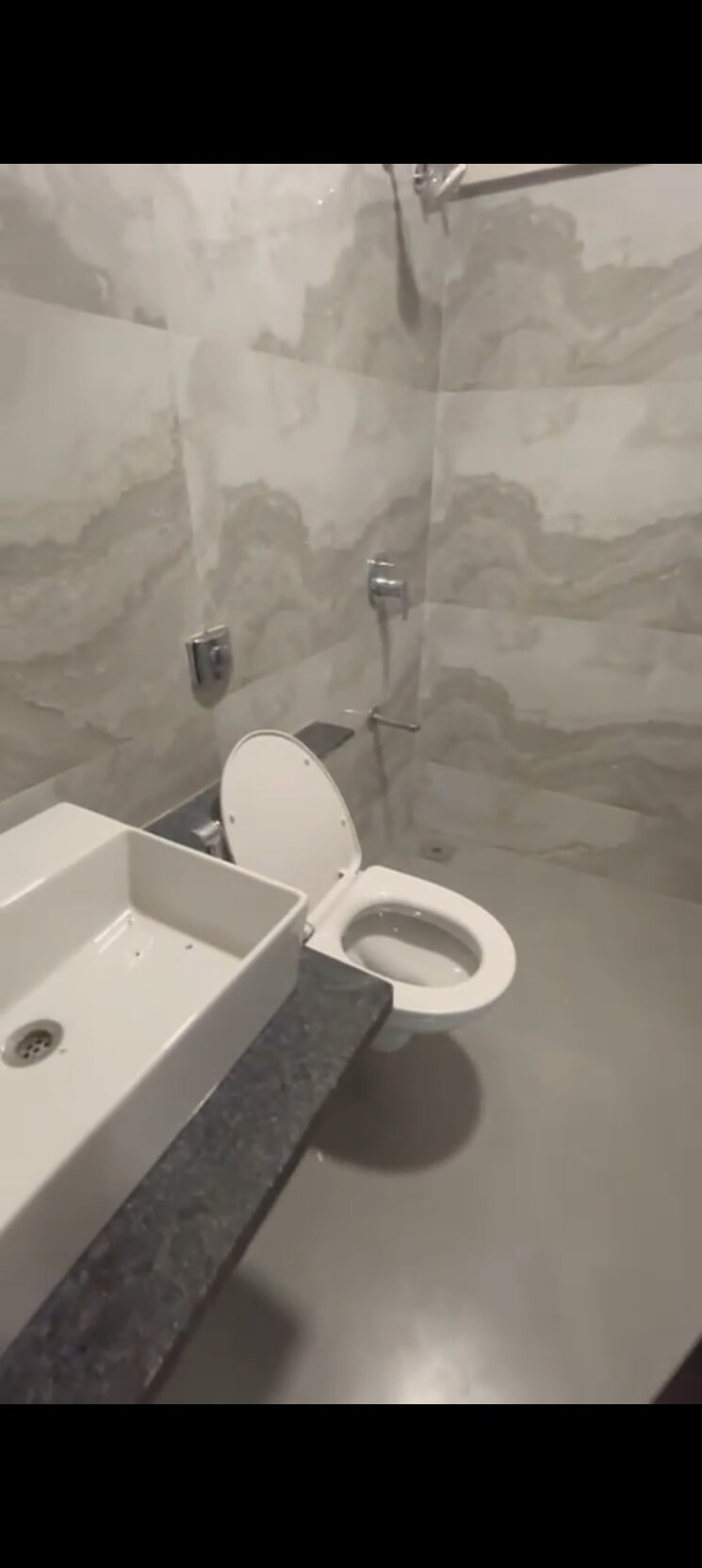 Bathroom, paradigm-el-signora 1 Bedroom 552 Sq.Ft. Apartment In Jogeshwari West Mumbai 9704707