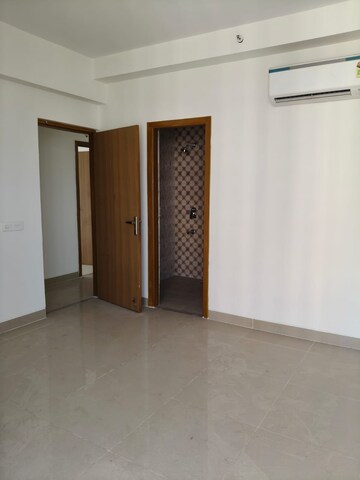 3 BHK Apartment For Sale in Ramprastha Primera, Sector 37d