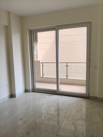 Room in 3 BHK Apartment at Ramprastha Primera, Sector 37d – for Sale