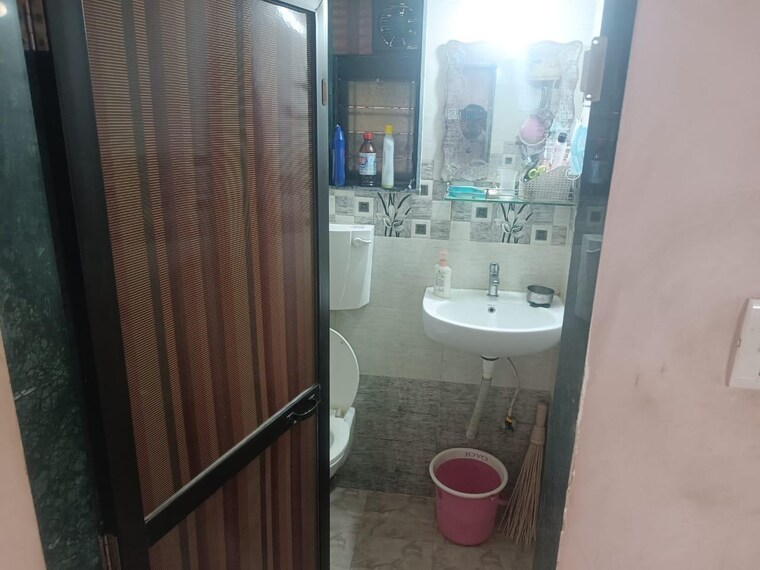 Bathroom, s-d-sai-sagar 2 Bedroom 750 Sq.Ft. Apartment In Kharghar Navi Mumbai 9704714