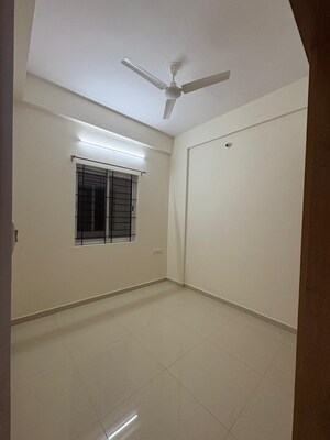 Room in 2 BHK Builder Floor at Bommanahalli – for Rent