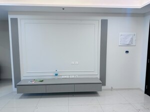 Room in 3 BHK Apartment at Prestige Beverly Hills, Kokapet – for Rent