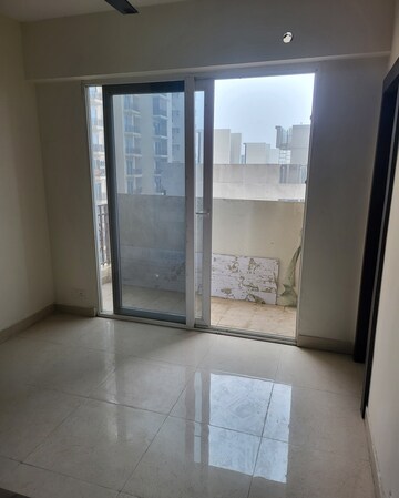 Furnished Amenities in 2 BHK Apartment at Signature Global Prime, Sector 63a – for Rent
