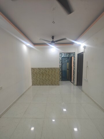 Room in 1.5 BHK Apartment at Sakhu CHS, Seawoods Sector 44a – for Rent