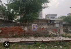 Plot For Sale in Sector 40
