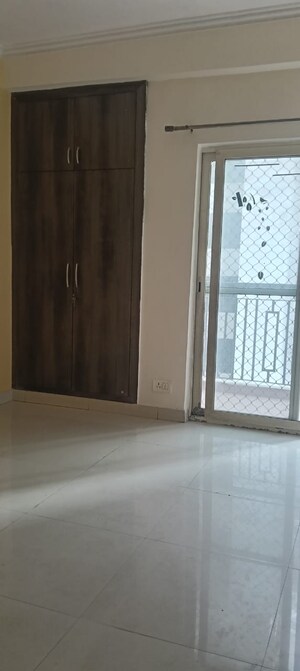 2 BHK Apartment For Rent in Maxblis White House, Sector 75