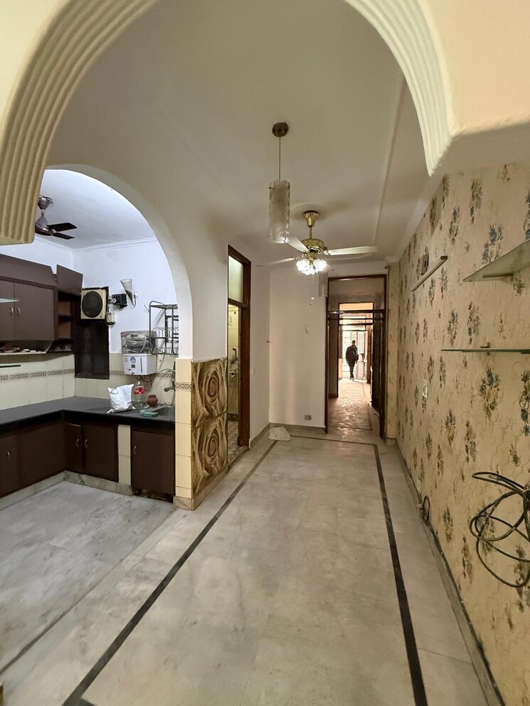 Kitchen, kalkaji 2 Bedroom 100 Sq.Yd. Builder Floor In Kalkaji Delhi 9704847