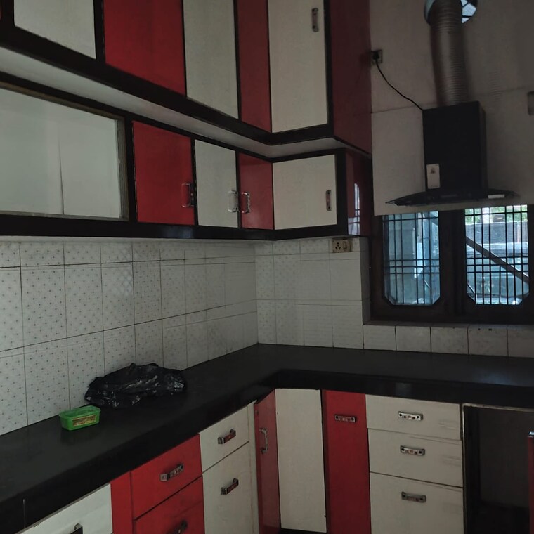 Kitchen, gomti nagar Pg For Boys & Girls In Gomti Nagar 9704851