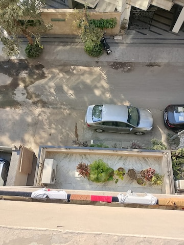 Balcony in 3 BHK Builder Floor at Panchsheel Enclave – for Rent