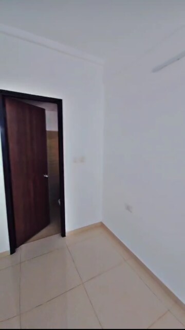 Room in 2 BHK Apartment at Miyapur – for Sale