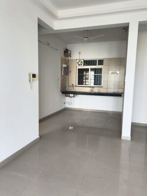 Room in 1 BHK Apartment at Kolte Patil Life Republic, Hinjewadi – for Rent